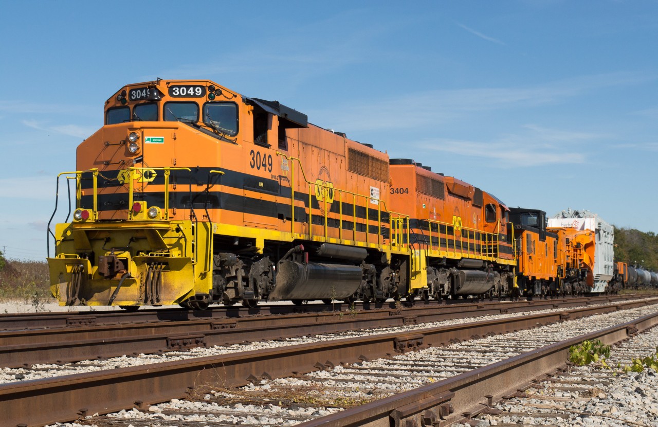 The trek of the HEPX 200 from Pickering to Brantford has come to an end.  The RLHH 3049 and RLHH 3404 matched nicely with the Hydro One schnabel car that is designed to carry large electrical transformers.  The train is seen stopped at Franklin Yard where they would cut off of the HEPX load and hydro crews would unload it a few days later.