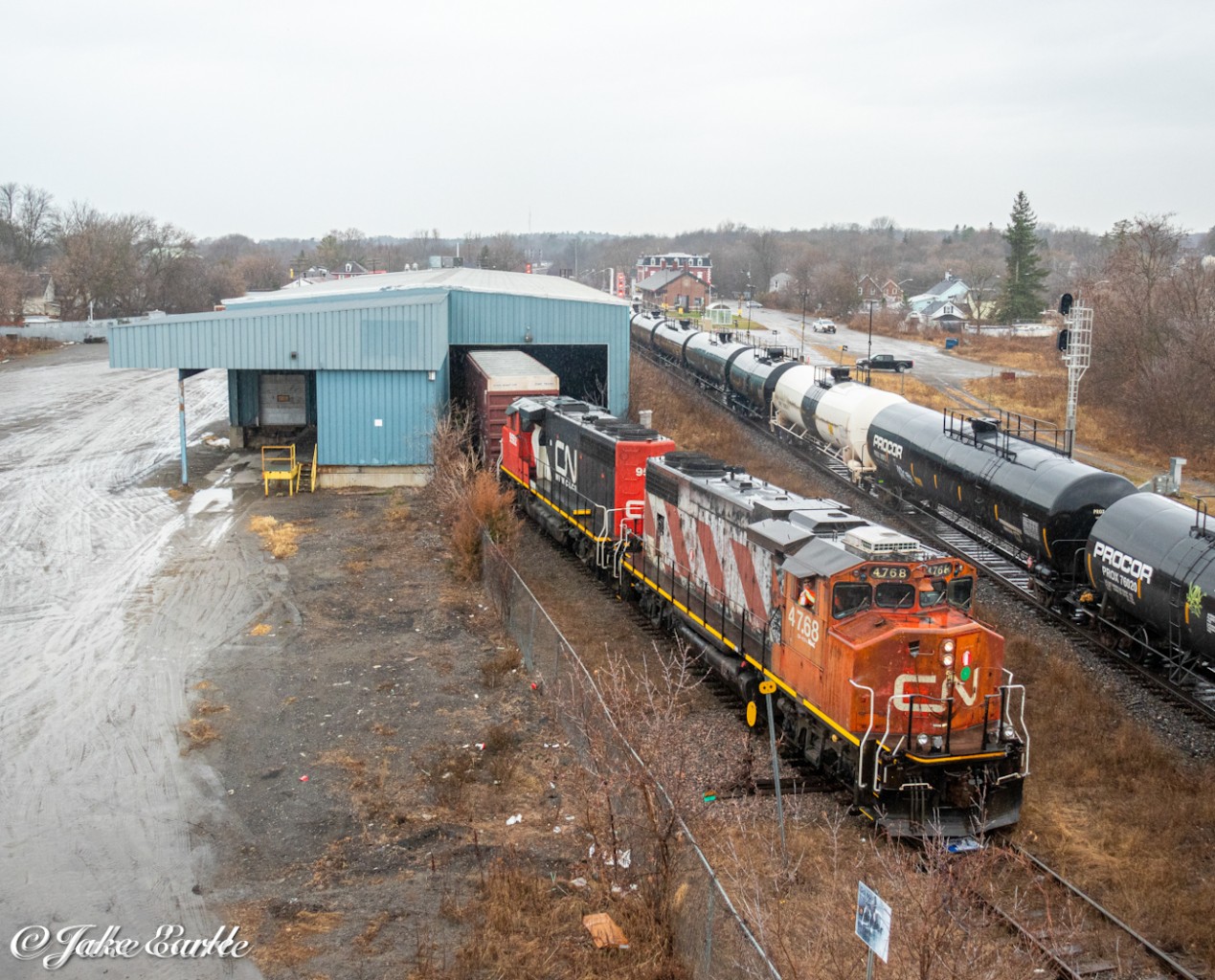 CN L532 is seen pulling two boxcars that were once filled with lumber, out of the CN Metals Distribution warehouse in Brockville Ontario. It’s very rare that they make maneuvers in this warehouse, considering the demand for Ingots (which is what the warehouse was originally intended for storing) isn’t as big for the warehouse anymore.