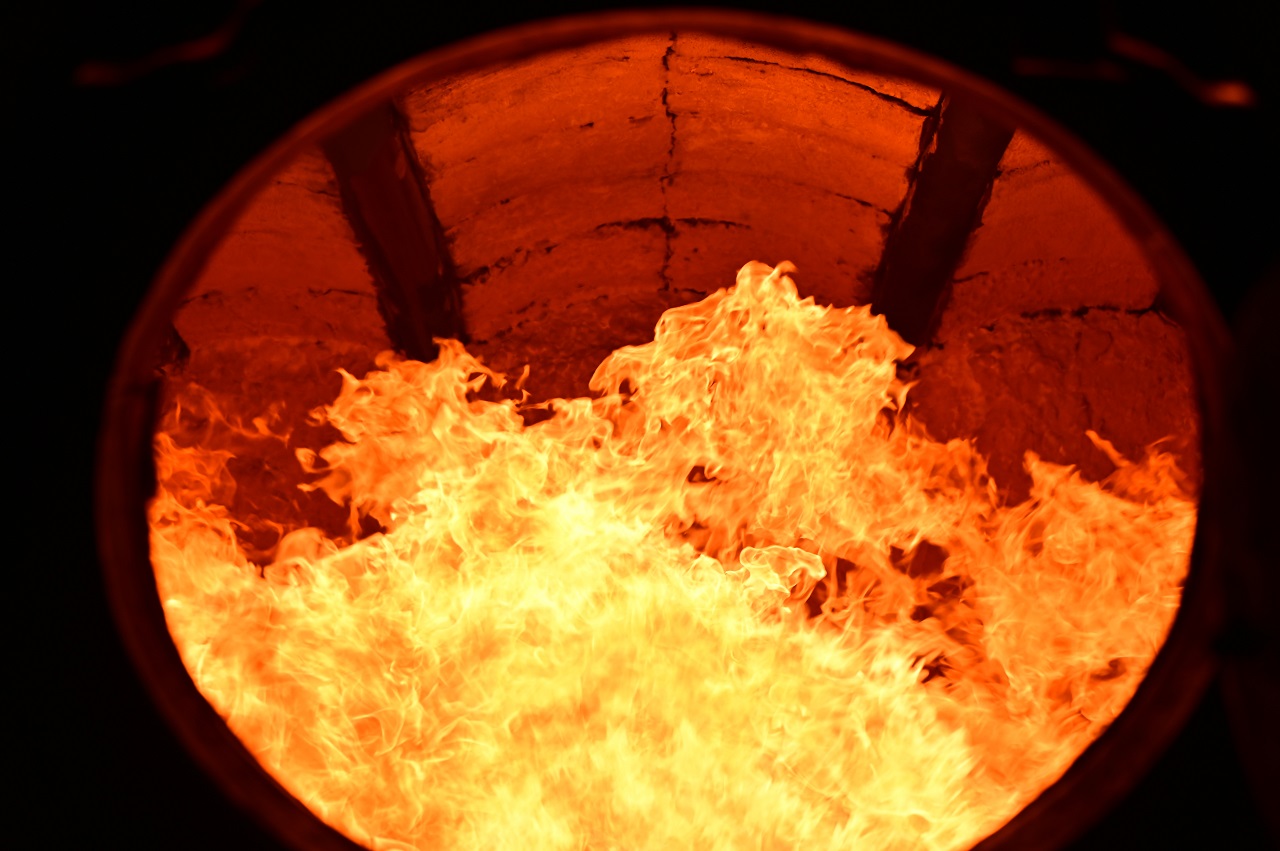 For the first time in seven years, 2816's firebox has a flame in it, and hot water in the boiler.  In an unexpected twist to the end of 2020, the locomotive made a surprise return to steam as part of CP's "Holiday Train at Home" virtual concert.