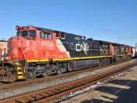 CN A43531 07 pulls into Brantford with CN 2520 - CN 2562 up front. 2520 is one of 23 C449-CWL's built for CN in December of 1994