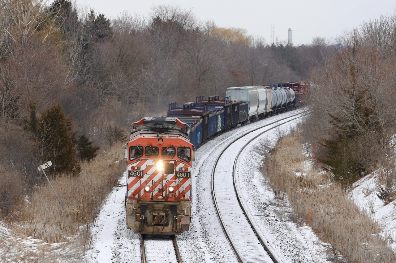 2021.02.06
BCOL 4601 leading CN L51731-06
at Mile 18 York Sub