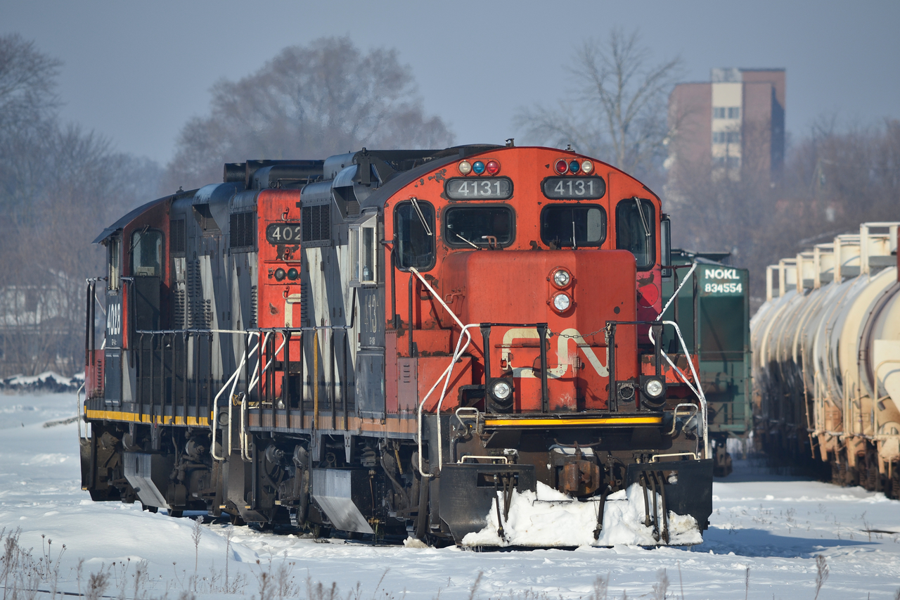 CN 4131 ( Ex NAR ) GP9u sits in some wonderful morning light in Brantford. I believe this is the last of the NAR GP9's out there?