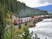 <br>
<br>
 Westbound at Morant's Curve
<br>
<br>
 CP 8128 West with 9826 and dpu 9769
<br>
<br>
 on a chilly September 17, 2018 digital by S.Danko
<br>
<br>
 notable: compare to older Morant's Curves images – those trees !
<br>
<br>
 <a href="http://www.railpictures.ca/?attachment_id= 35324">  SOS at Morant's </a>
<br>
<br>
