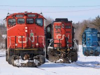 After returning from working on the Hagersville sub. CN GP38 4770 has just finished dropping a cut of centre beam flats in the yard in Brantford and will now head over one track to couple onto GP9RM 4028, which led the push/pull job back from Cainsville. The crew will then head off for lunch before tackling the afternoons work. The 2254 apparently is not currently needed and stayed behind. Of note is that 4028 is the sole survivor of the original batch of rebuilt GP9RM's numbered into the 4000's.