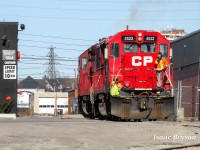 After making a lift at Versapet on the Canpa sub, CP T17 made its way to Area H and after leaving their cars on the siding on the Galt sub, CP T17 "reverses" down Area H with CP 4522 leading. This really cool section of Toronto railfanning doesn't see a whole lot of exposure due to this being a night move half of the time, and they regularly back down cars first in daylight. Today my friend and I got lucky with nothing to take down :). CP T17 is going to KOREX chemicals to lift 3 tankers before connecting to the rest of the train on the Galt and heading back to Lambton. 