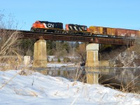 The geese in the cold Grand River are startled as CN L540 flies over the bridge in Breslau at a very well maintained speed with GTW 6226 and CN 4028 for horsepower. Unfortunately in a photographer’s perspective, this bridge is now slightly less appealing as railings were placed on both sides permanently by Metrolinx for general safety purposes. Although I missed out on plenty GEXR opportunities here, I still managed to get a few with CN this being my only one with a good amount of snow which looks great with the water. As for 6226, this unit is now assigned to the Ottawa area and for some reason Kitchener was the only place it was based out of in this part of Ontario and not for long either. 