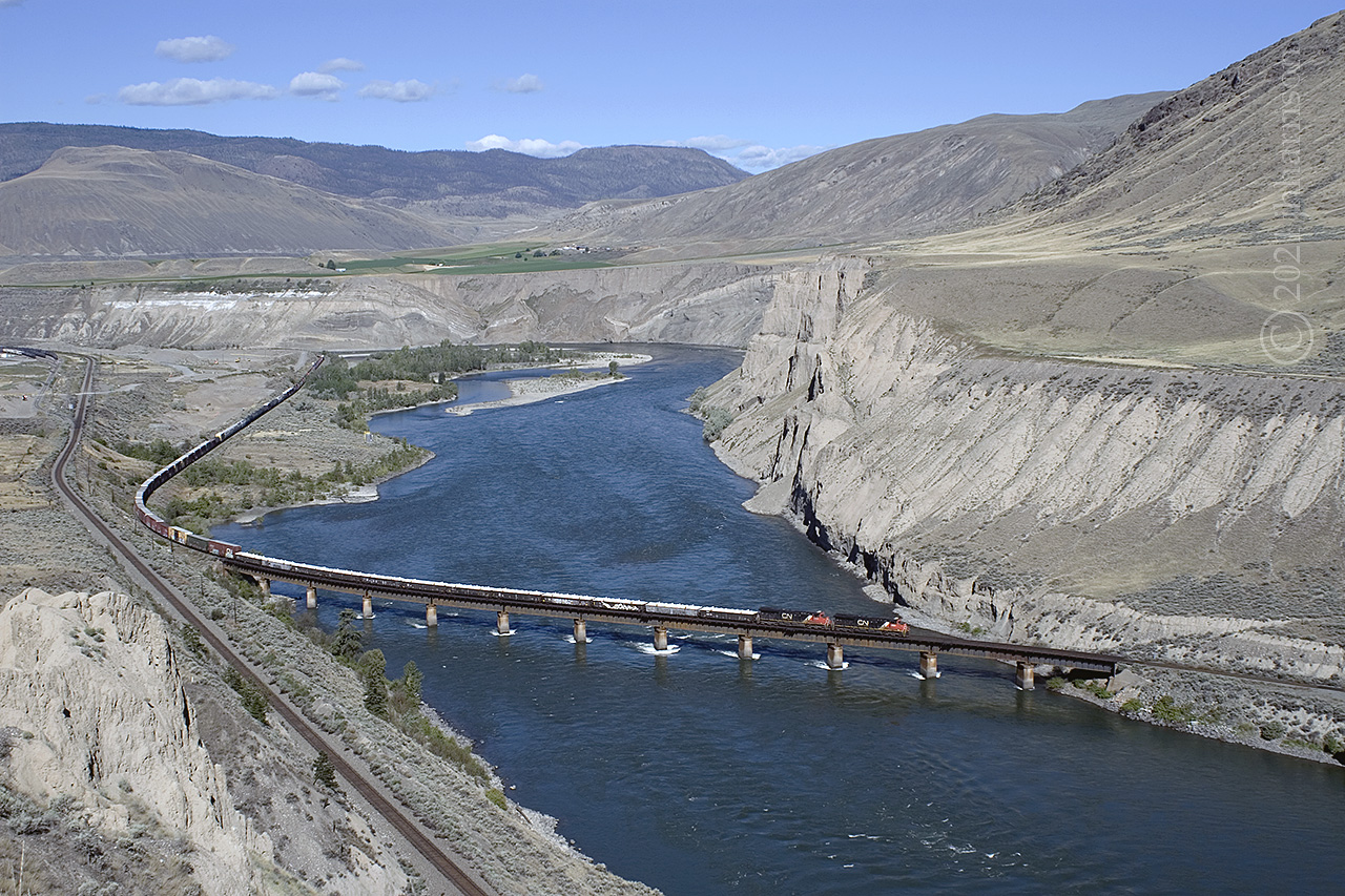 An eastbound CN crosses the Thompson on CNs Ashcroft Sub.