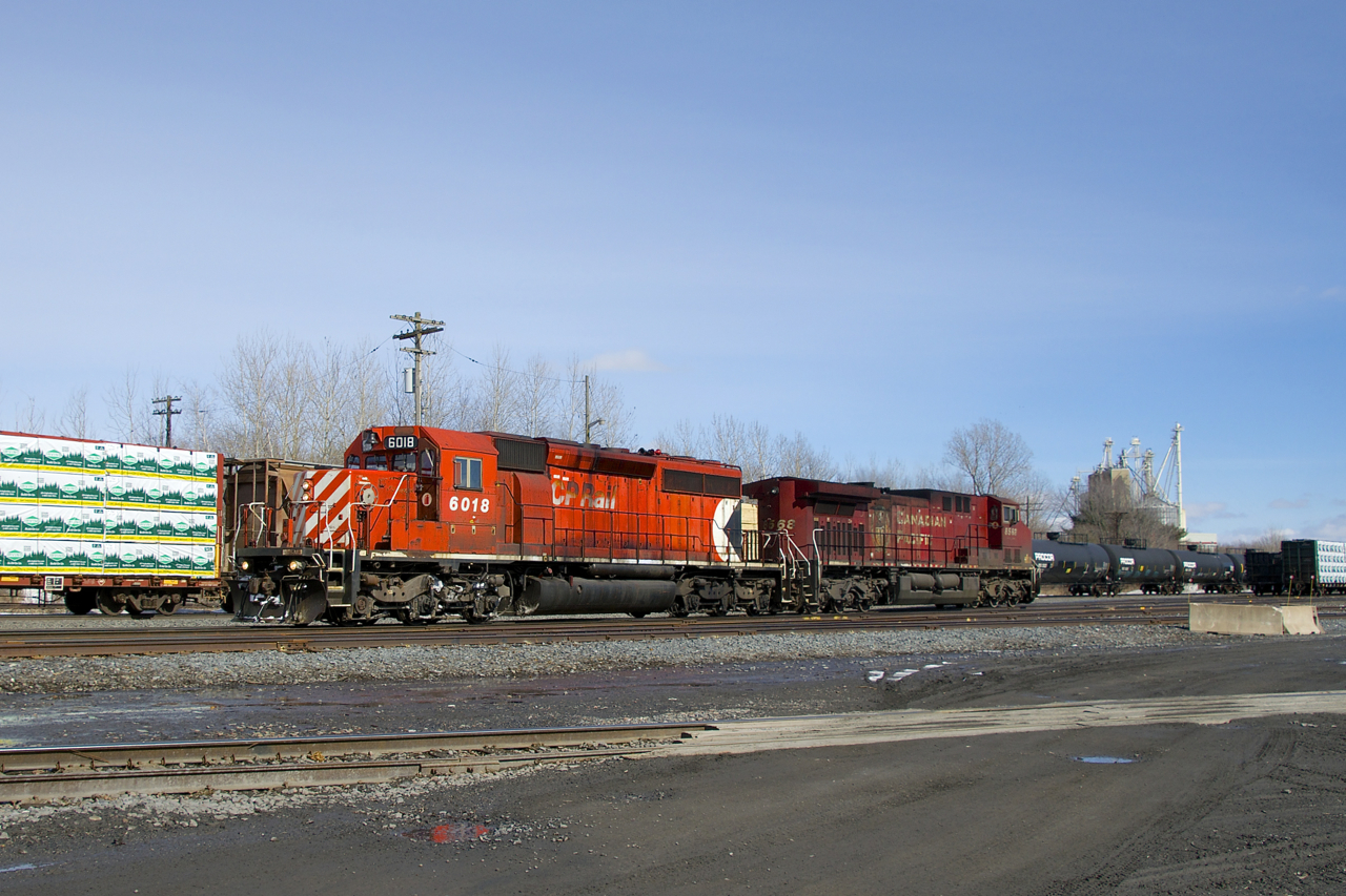 CP 6018 & CP 8568 are light in Farnham Yard as they do some switching.