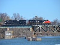 CN Z120 with a nice consist. CN 3264 and CN 3008 new heritage Illinois Central.