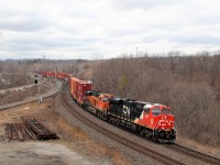 With the influx of foreign power on Canadian Pacific, Canadian National decided to get in on the show as well. Todays CN 148 stack train did just that. CN 3900 with BNSF 6781 rumble down the steep grade on the Dundas sub on the approach to Bayview.