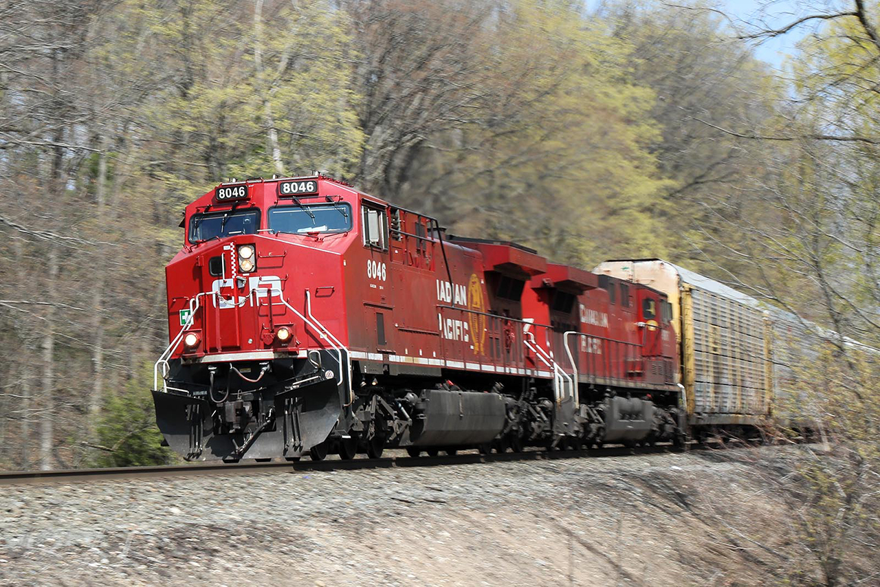 147 is moving fast climbing Orr's Lake Hill in this semi-pan.