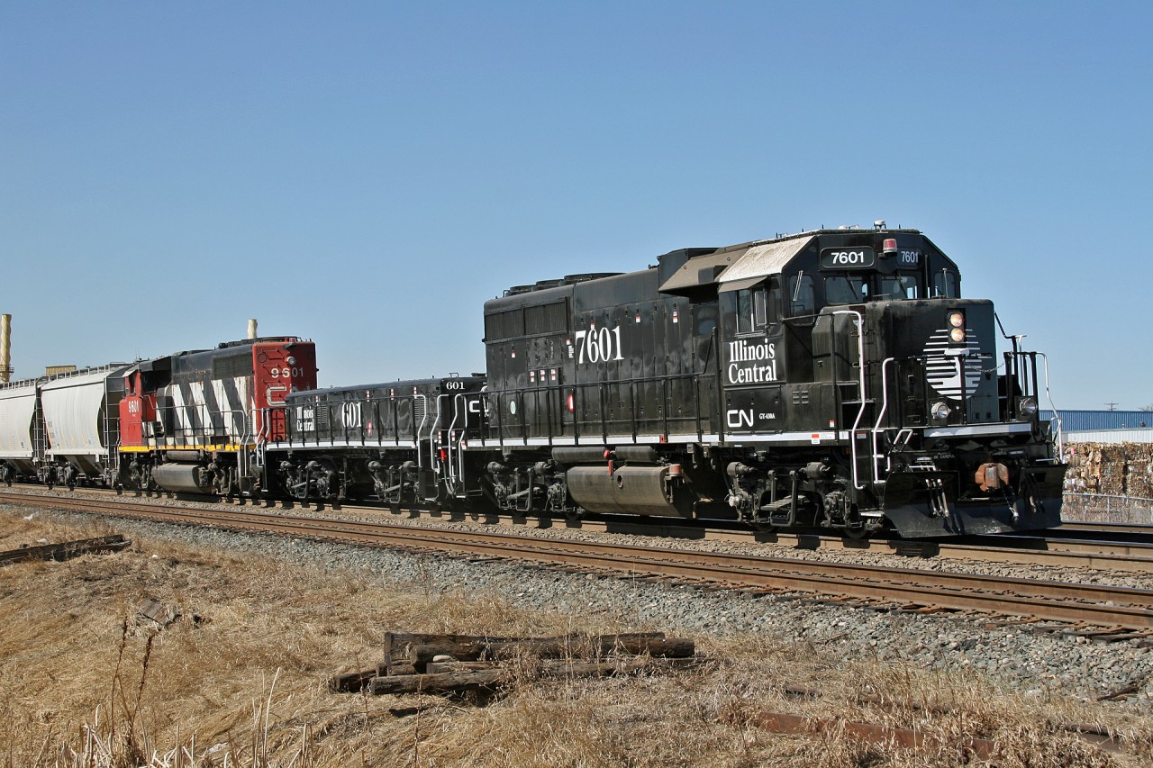 CN 7601, 601 and 9601 pull through Union, on the Edson Sub.