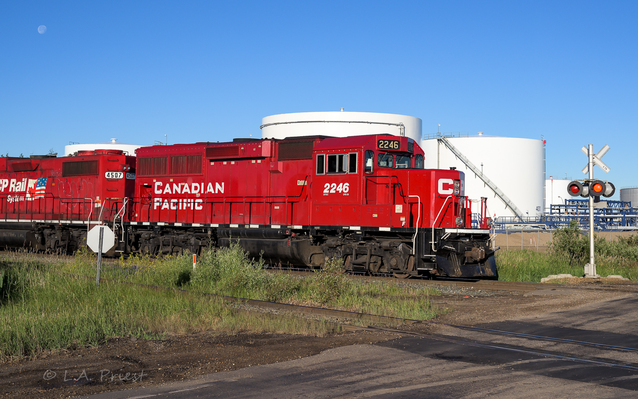 I don't mind the looks of the ECO-20's. In the Edmonton area, I have found them a tough customer to get a nice photo of. Did not get any photos in 2020 and previous to that is slim pickens. CP keeps a well stocked stable of GP-38's for here. The 2246 is headed down to do some switching in the CP-CN interchange yard located right next to the Suncor refinery.