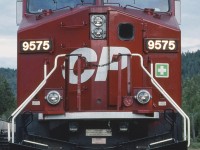 CP AC4400CW 9575 idles away at dusk in Tappen, on CPs Shuswap Sub. The unit was rebuilt in 2018 and became #8028. 