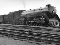 Train 4 with engine 2862 at Vancouver station, waiting to depart.