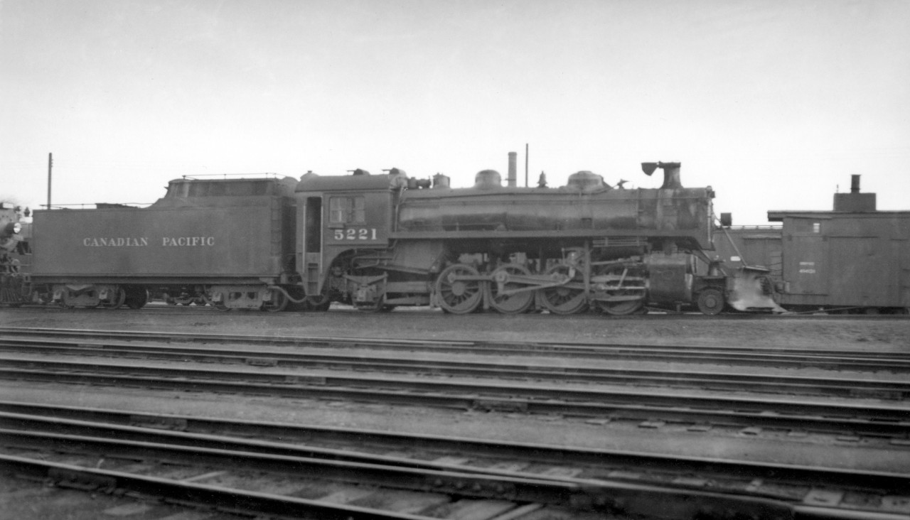 5221 at Drake street yard, Vancouver