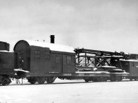 Pile driver CP 400029 at Drake street yard