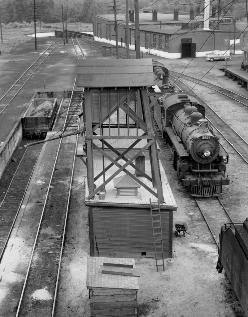 3629 and 5778 out of use at Coquitlam yard.  Taken from coaling tower.