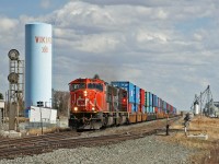 CN 5715 and CN 5706 highball through Viking, Alberta.  

https://www.youtube.com/watch?v=dyxFN5Q0gZU&t=13s

