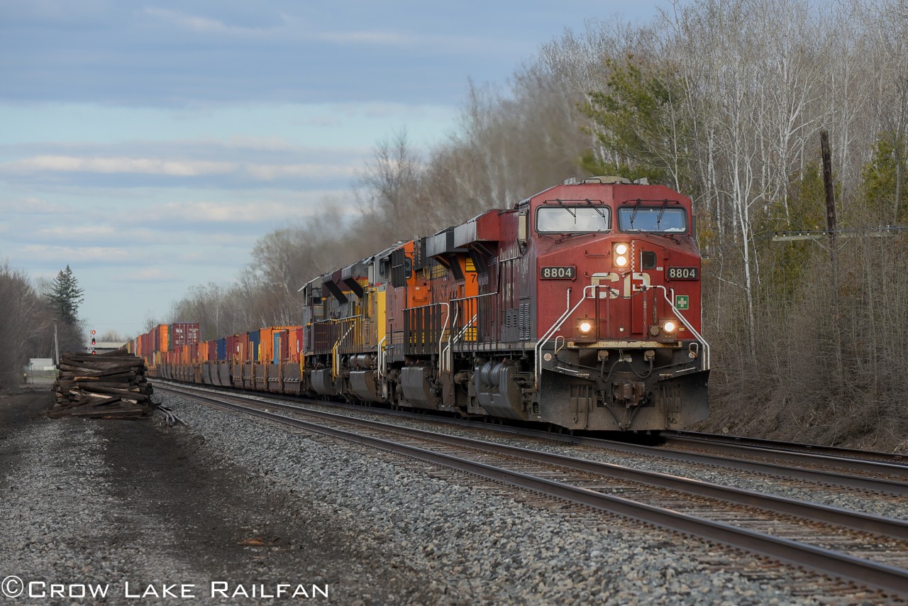 With engines from 2 other class 1 railroads (likely heading back to home rails) and a heritage CP 143 makes its way down the Winchester sub heading for Smiths Falls then Toronto.