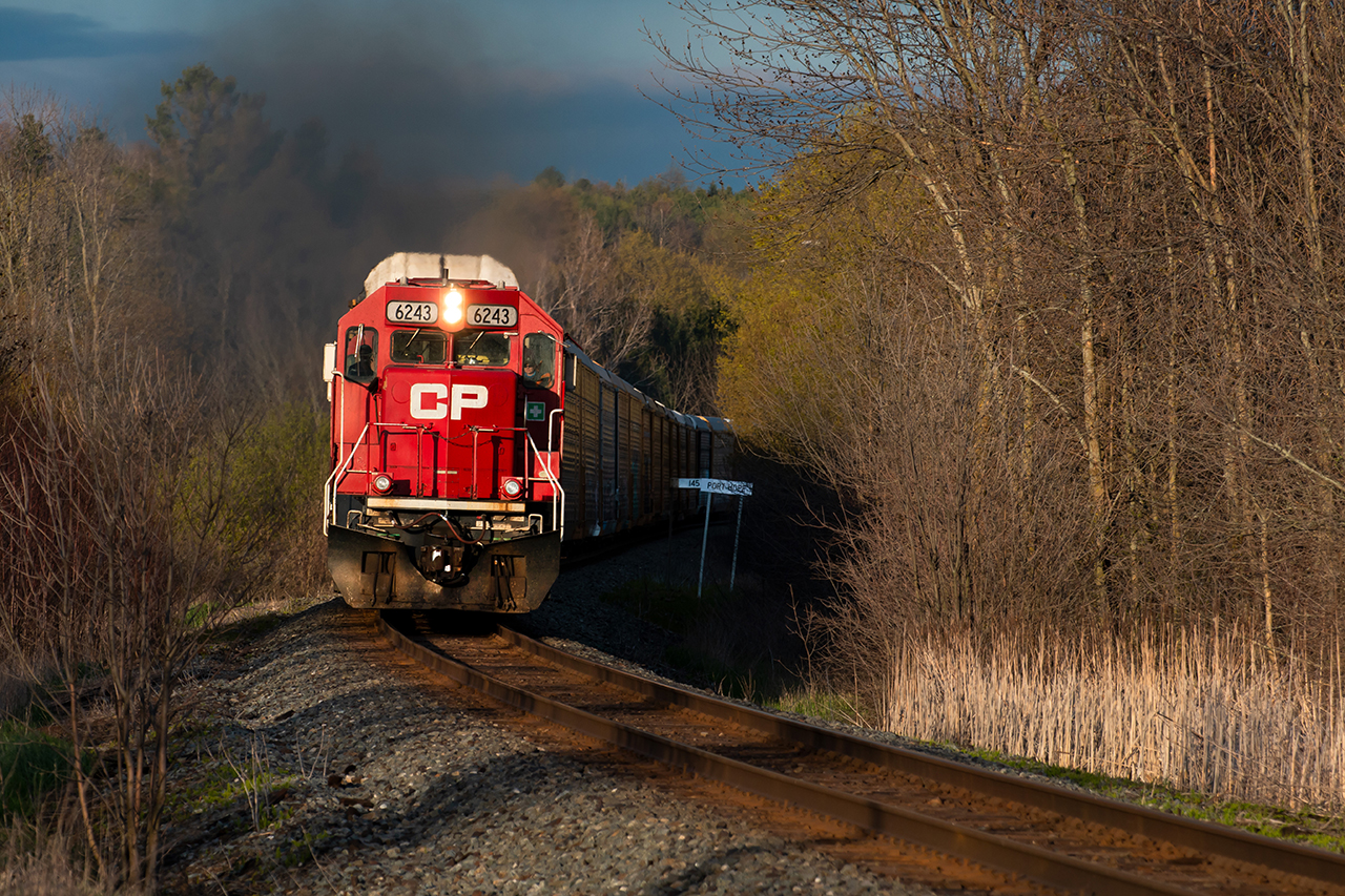 CP T10 - CP 6243 & CP 4407

After a looong wait all day from first hearing about a chance to see an SD60 in good light. I set out to wait for it till the sun was gone. Nearing 8 pm they cleared signal Port Hope east and I was about to shoot it how I planned. Somehow, with my luck I managed to bag it. Been a good month so far, shooting a pair of Sd40-2s and a pair of ex SOO's
