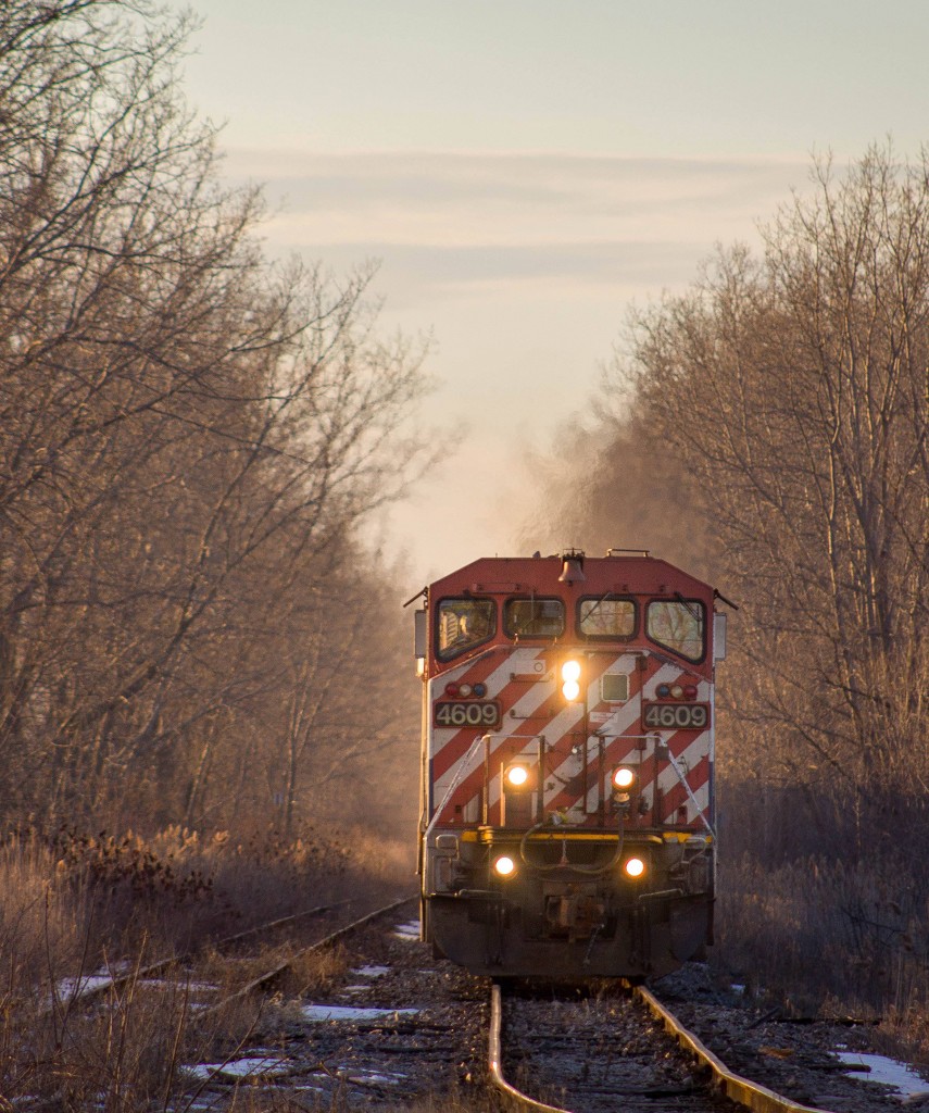 One of the last used parts of the old CASO subdivision still in use for Cn 438/9 and yard jobs for a couple of kilometres long before taking the curve to enter the CN Pelton Sub on route to London Ontario