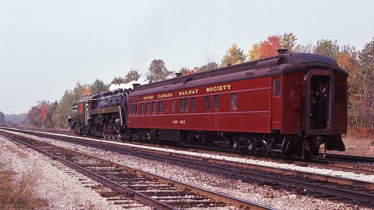 Mountain Type, Class  U – 1 – f    performs road switcher duties.


   UCRS car #13, former CPR Solarium Cape Race, resides at the Toronto Railway Museum ( ex CPR
 John Street roundhouse).


   At CN Washago, September 29, 1979 Kodachrome by S.Danko


   More Washago:


       First #122