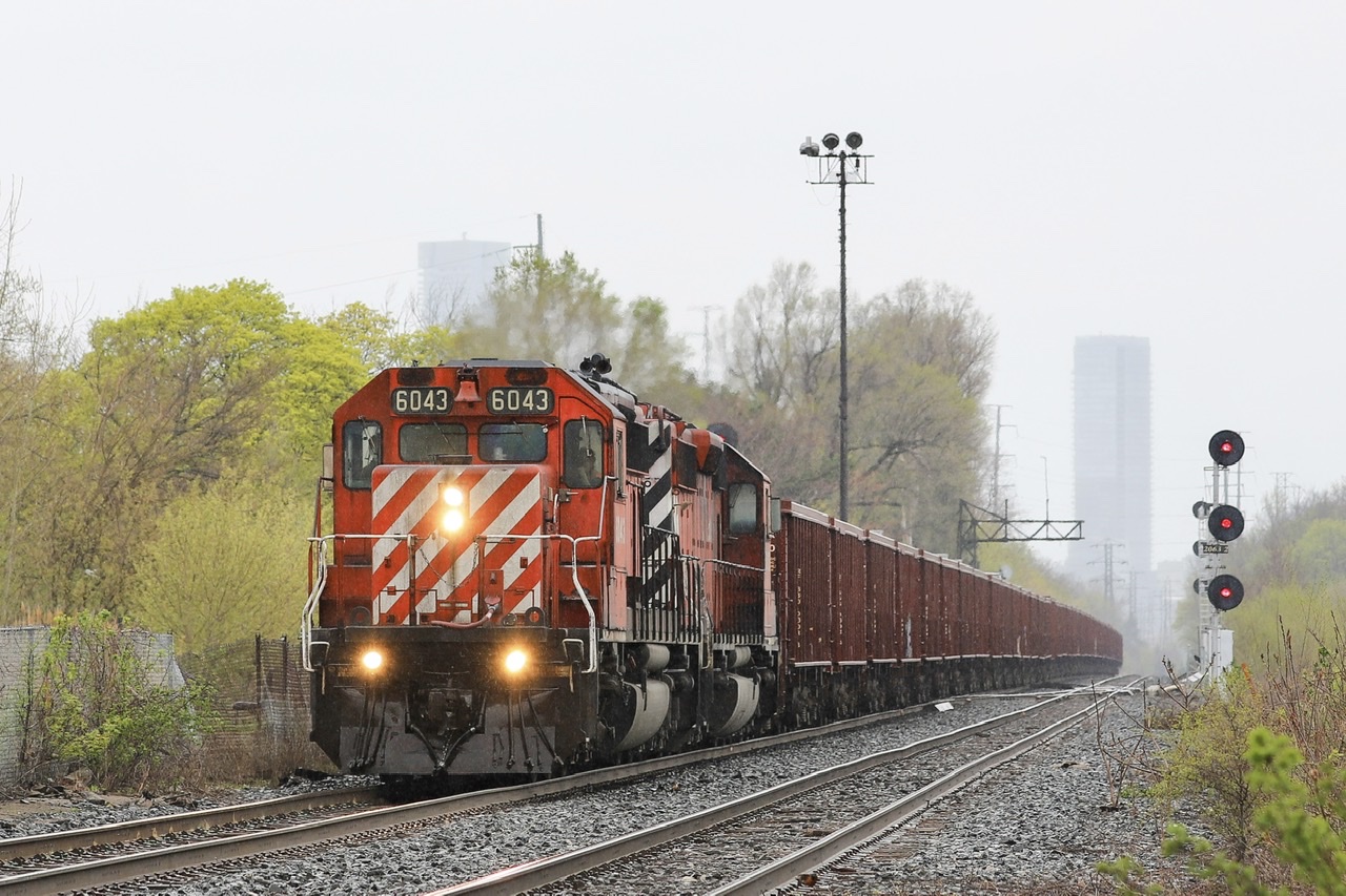 2021.05.03
CP 6013 leading GPS-25 Ballast train, CP 6013 trailing 
at Leaside (Mile 0 North Toronto Sub)