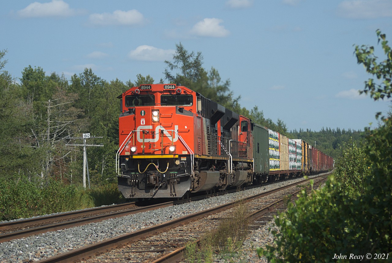 August 22nd, 2021 @ 15:30, CN A407 at Springhill Junction, MP 60, CN Springhill sub, with CN 8944, CN 8877 and 192 axles. This is a new location for me, 1/2 mile west of the VIA flag stop.