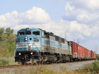 2021.09.11 CMQ 9020 leading CP GPS-11 ballast train, CMQ 9011 trailing, at Cherrywood West 