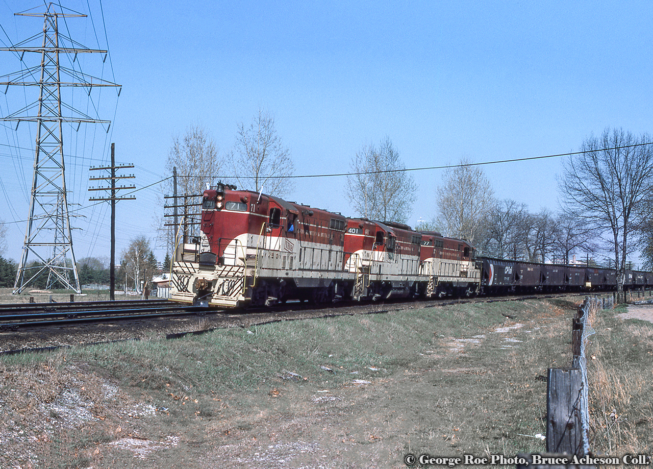 The TH&B 'Starlite' departs Lambton Yard bound for Hamilton, rounding the curve behind Lambton Park.


George Roe Photo, Bruce Acheson Collection.
