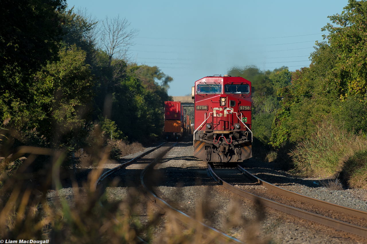 Staring Down The Unstoppable 


A mad dash to the CP tracks after being down at the Kingston payed off when CP 9758, one of four AC44 units used in the movie "Unstoppable" was leading the charge of 4 engines on CP 142 in some gorgeous morning light. Of the 4 engines, only 2 (9751, 9758) remain with the yellow plow stripes used in the film.