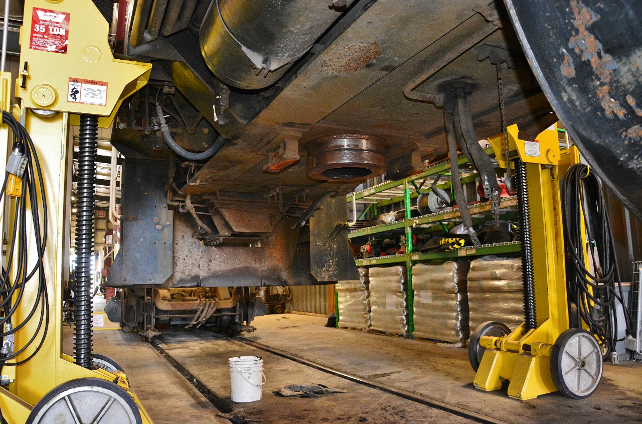 All it takes is two pairs of Whiting  MA 35 ton portable electric jacks.....


   ...to lift  MLW 1959 built S-13  OSR #502  ( nee PGE 1002 ) for a truck change out....


   …. and an inspection of 502's King Pin:  B end shown


   At OSR Salford shop, June 14, 2017 digital by S.Danko


    (important: proper PPE and prior permission worn/obtained )