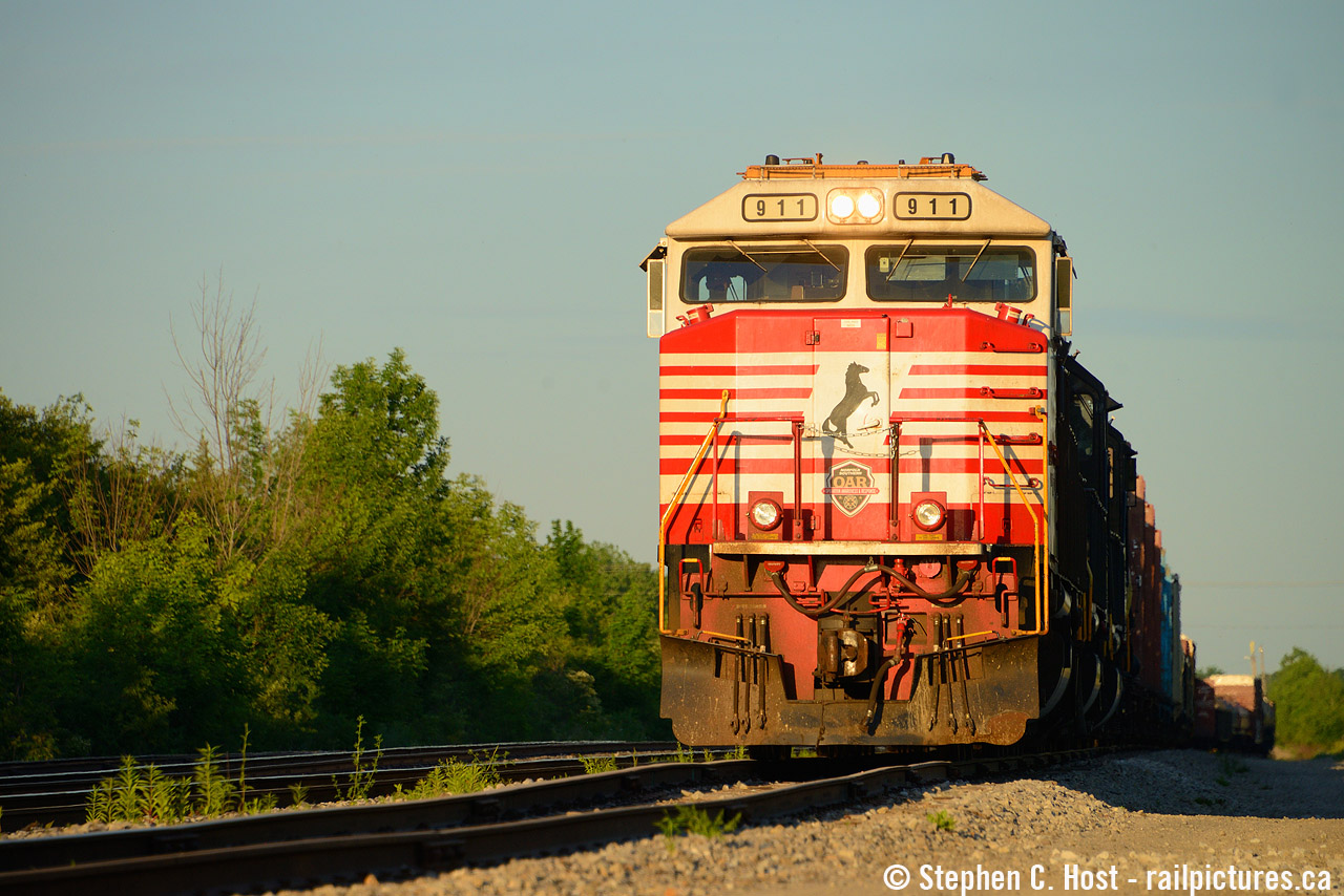 A rare visitor to Canada, assigned to the Buffalo yard for a couple months, a few days after this photo was taken on the Canadian side of the border this unit would take off for elsewhere in the NS system. Photographed at last light, the C93 crew are finishing their set off in the Fort Erie yard before running around their train as the sun sets for the day.