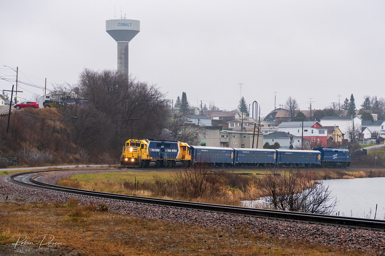 On Sunday November 22, 2021 Ontario Northland started the first leg of a Test Passenger Train run evaluating track conditions between Cochrane and North Bay on the Devonshire, Ramore, and Temagami Subdivisions.

The test is planned to continue South on Monday Nov 21 to Union Station and back to North Bay, then return to Cochrane on Tuesday.

ON Special 1809
Passenger Test Train