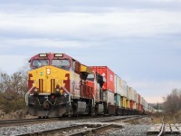 2021/11/11 CN 3069 ‘Wisconsin Central’ leading CN Z11251, CN 2290 trailing. Sitting on main track at Pine Orchard Siding South after done some work in siding.