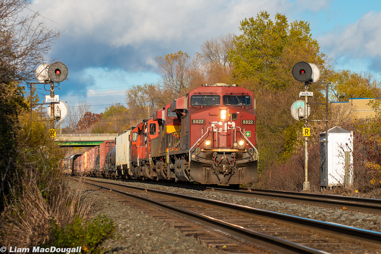 It's astonishing to me how some trees still have almost all their leaves this late into the fall, whereas others have been ready for winter for almost a month now. Anyways, here's a colourful lashup on CP 421-19 consisting of everyone's favourite up front, a KCS second, and then a pair of SD40s ready to get swallowed up into the Northern Ontario maintenance circle after some time in Toronto as an Oshawa work train and Extra Roadswitcher in Toronto Yard.
