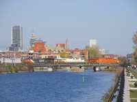 After a long delay due to a work block on the CN Rouses Point Sub, CN 324 is finally on the move and crossing the Lachine Canal with a long train and an impressive lashup consisting of CN 3023, CN 3929 & CN 3180.