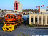 A follow up to my <a href=http://www.railpictures.ca/?attachment_id=47231 target=_blank>OSR photo</a at Owens Corning Fibreglass in Guelph</a> is GEXR at the same spot in the Spring.