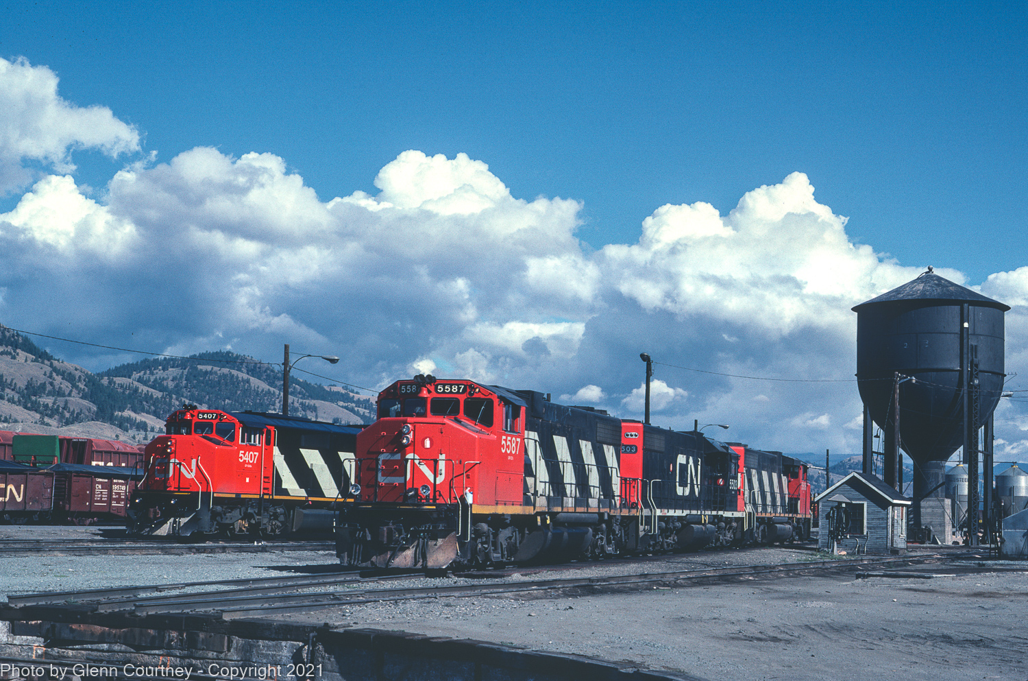 Railpictures.ca Glenn Courtney Photo Back in the day CN’s Kamloops