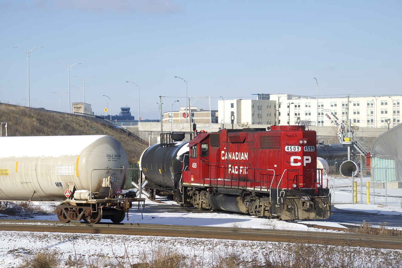 CP F95 shoves tank cars into Dural, a client that is located right off of the Vaudreuil Sub at Dorval.