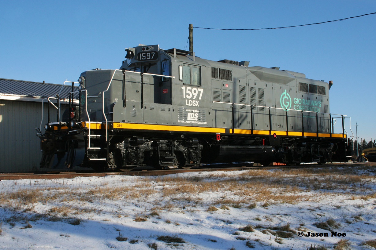 LDSX GP9u 1597, which is former CP 1597, awaits its first revenue run over the CN Cayuga Spur in Tillsonburg. The unit had made its maiden journey between St. Thomas and Tillsonburg on December 24. This section of the former “Canada Air Line” had seen a lot of work by new operator GIO Rail over the past few months, including the installation of thousands of new ties and ongoing work on crossing equipment for increased speeds, with the intention of growing the freight traffic.