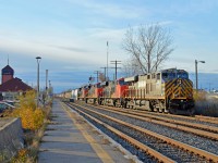 CN M376 rolls past the Dorval VIA Station in Dorval, QC. The train is led by CN ES44AC #3926, an Ex-CitiraiL Leaser formerly numbered CREX 1424 that was bought by CN earlier in 2021.