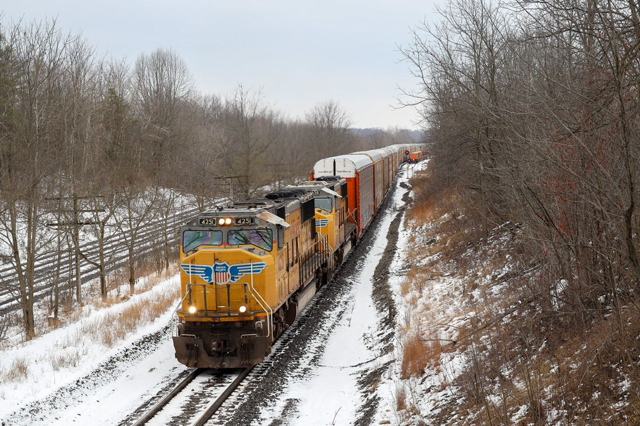 2021.01.05 UP 4251 leading CP 244, UP 4658 trailing. Departing Lobo Siding East after met CP 235.