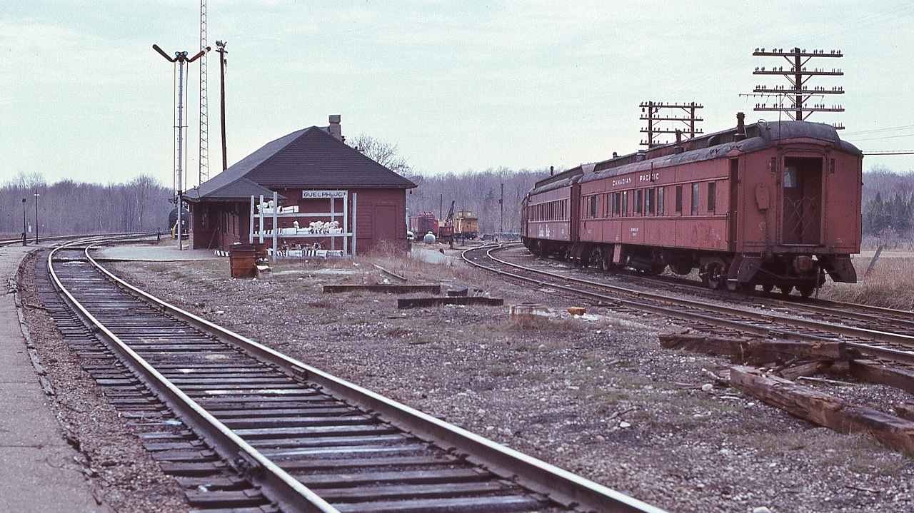 A popular CPR fan location.


   Mile 16.4 Goderich Subdivision


   Mile 39.2 Galt Subdivision


   My notes record 'station closed July 1986'


   at Guelph Junction, April 7, 1979 Kodachrome by S.Danko


   More GJ:
  

       operator at work  


       long hood forward