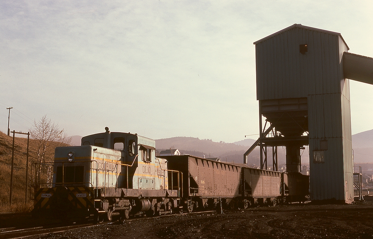 Before the development of the Sparwood-area coal mines in southeastern BC, much export coal came from Coleman Collieries in Alberta, which utilized a Canadian Locomotive Company 44-ton diesel-torque-converter unit ex-CP 13 as their DL-10 for switching empty cross-hoppers to the loadout tipple and assembling trains for westward movement to Port Moody.  Unit trains of rotary-dumped bathtub cars are so much more efficient.