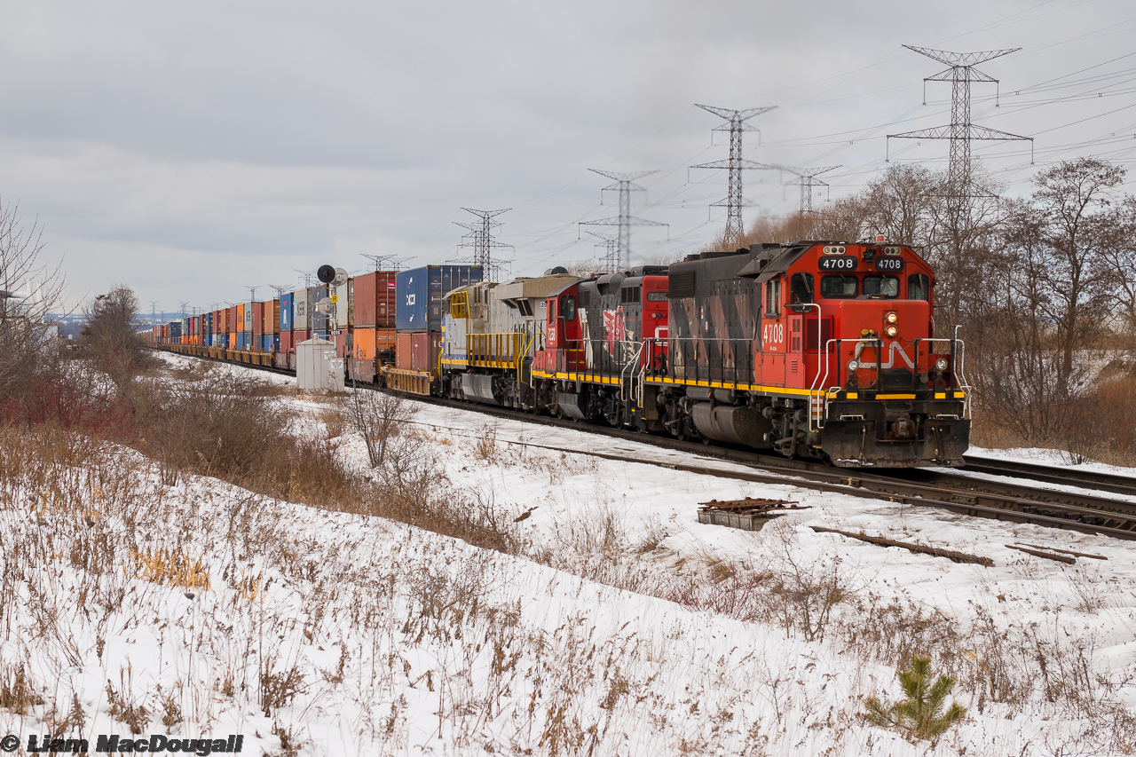 A mid-morning outing to mile 2 of the Halton Sub proved to be quite rewarding from a local standpoint, this train being no exception. CN L579, a seemingly uncommon train ID is headed up the hill approaching Mac Yard with an intriguing lashup of CN 4708, 7258, and former CitiRail GEVO 3967. Following the power was around 5,000 feet of containers & autoracks from the Brampton Intermodal Terminal. I should also note that only the GP38 & GP9 were online and were working their absolute hardest to grind up the hill without stalling, making for quite the sound as I’m sure you can imagine.