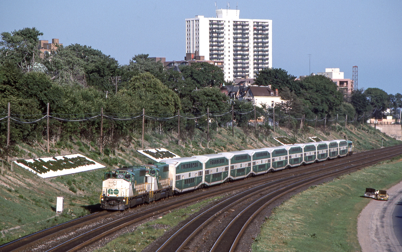 GO 705 is westbound in Toronto on August 7, 1988.