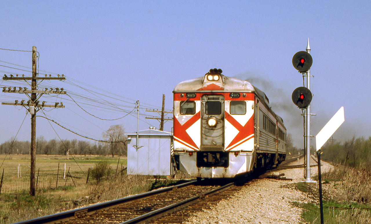 Peter Jobe photographed eastbound VIA #182 in Vinemount, Ontario on May 5, 1980. She is composed of CP 9115 and CP 9308.