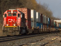 IC 1002 leads Q137 upgrade at Copetown amid the last sun of the day on what was a mainly snow squall and cloud filled day.